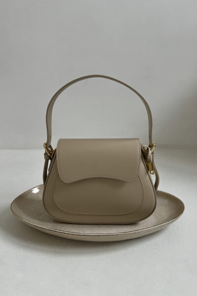 7EF68F1F-C374-4AD2-8F2E-C04B4330D99E Torebka Giselle - ecru