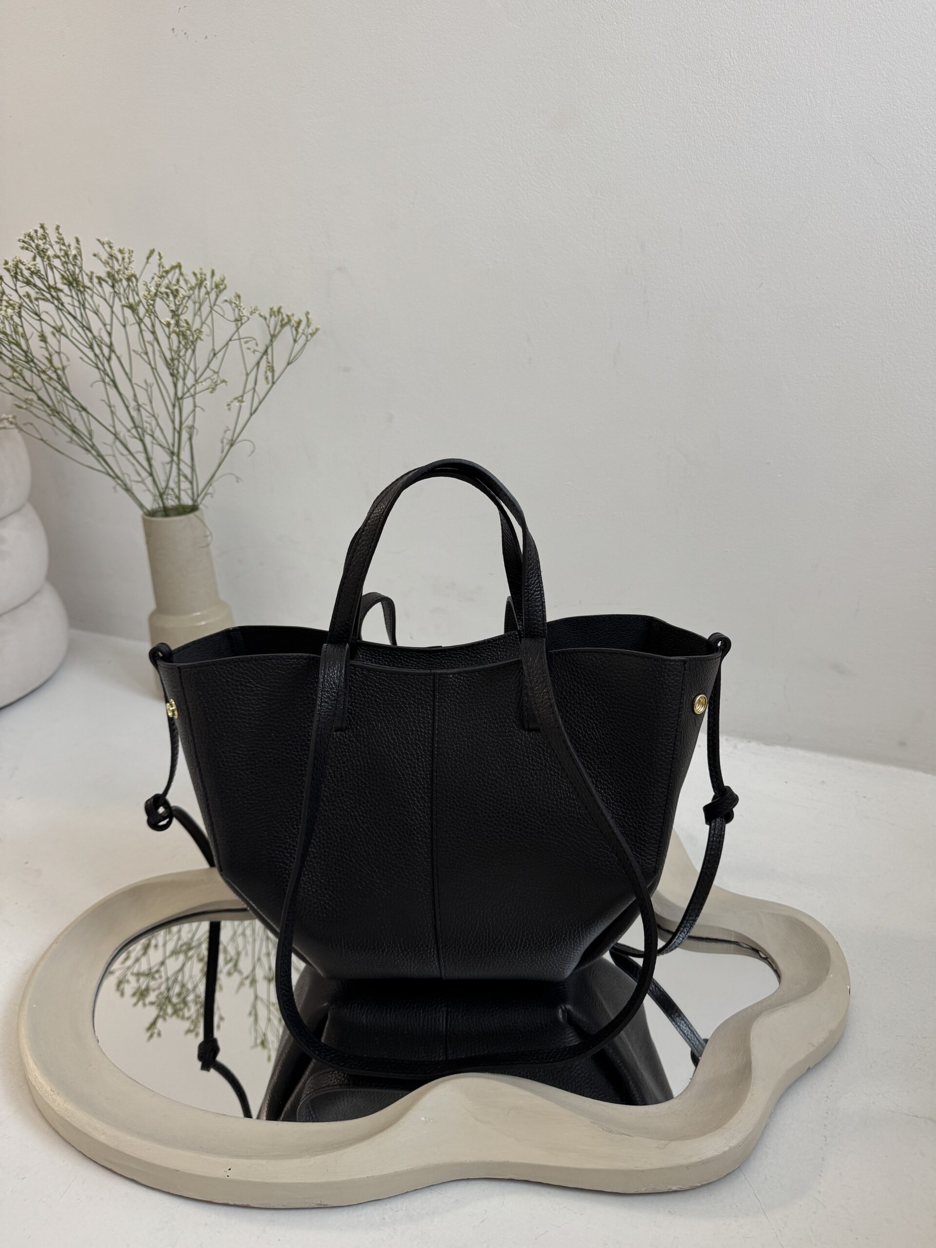 Torebka Penelope - czarna skórzana - obrazek 3